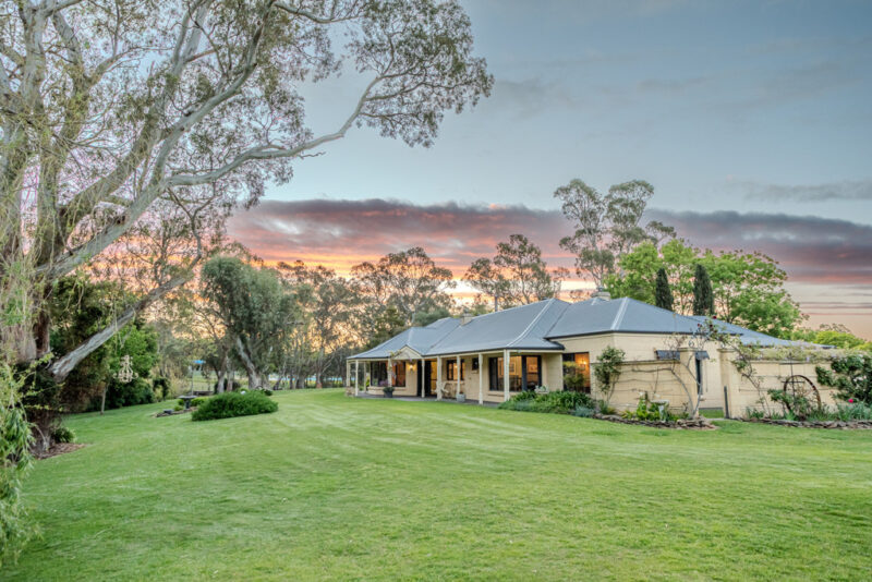 9-10 Federation Drive, Naracoorte SA 5271