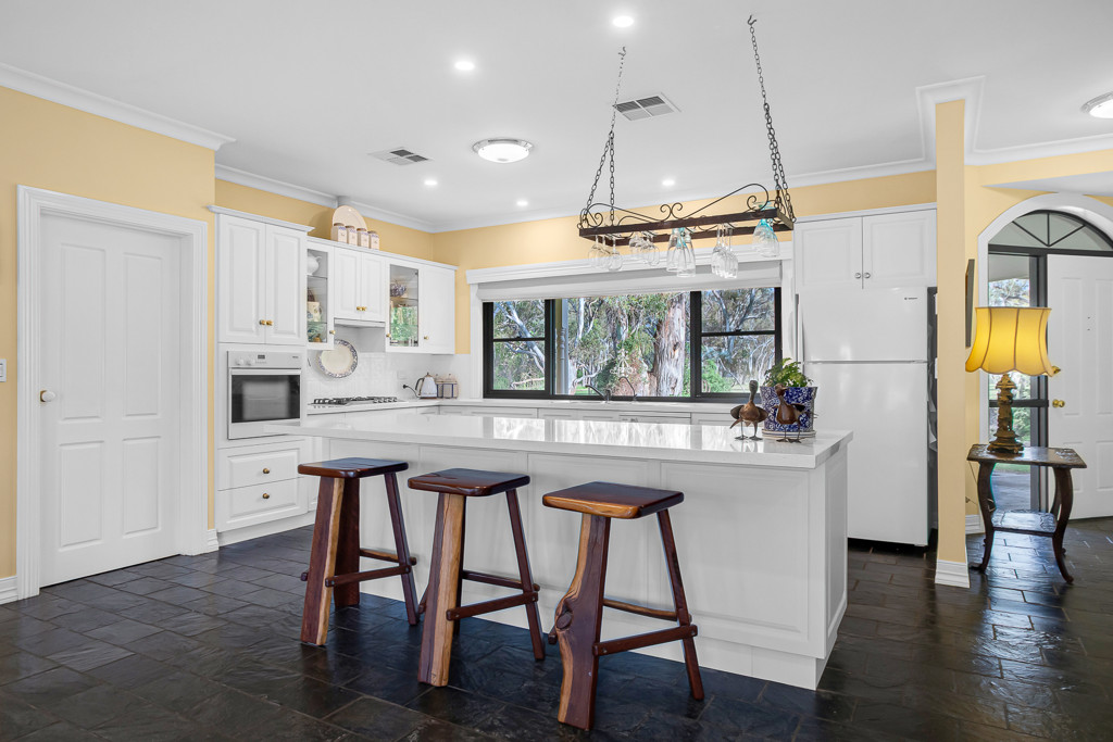 9-10 Federation Drive, Naracoorte SA 5271