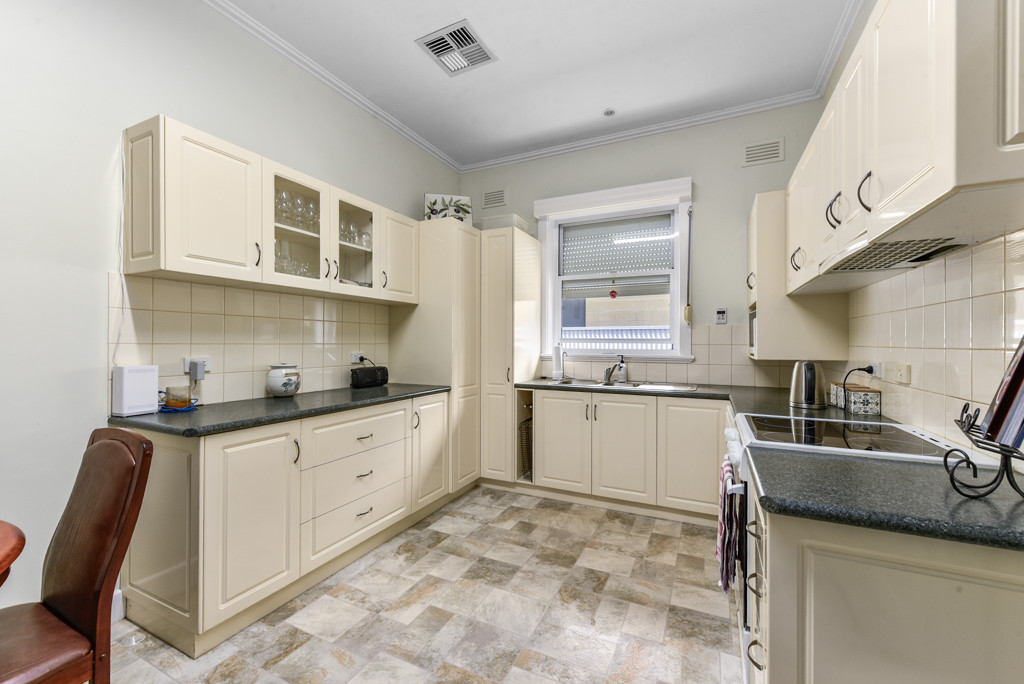 17 Lizzie Street, Penola SA 5277