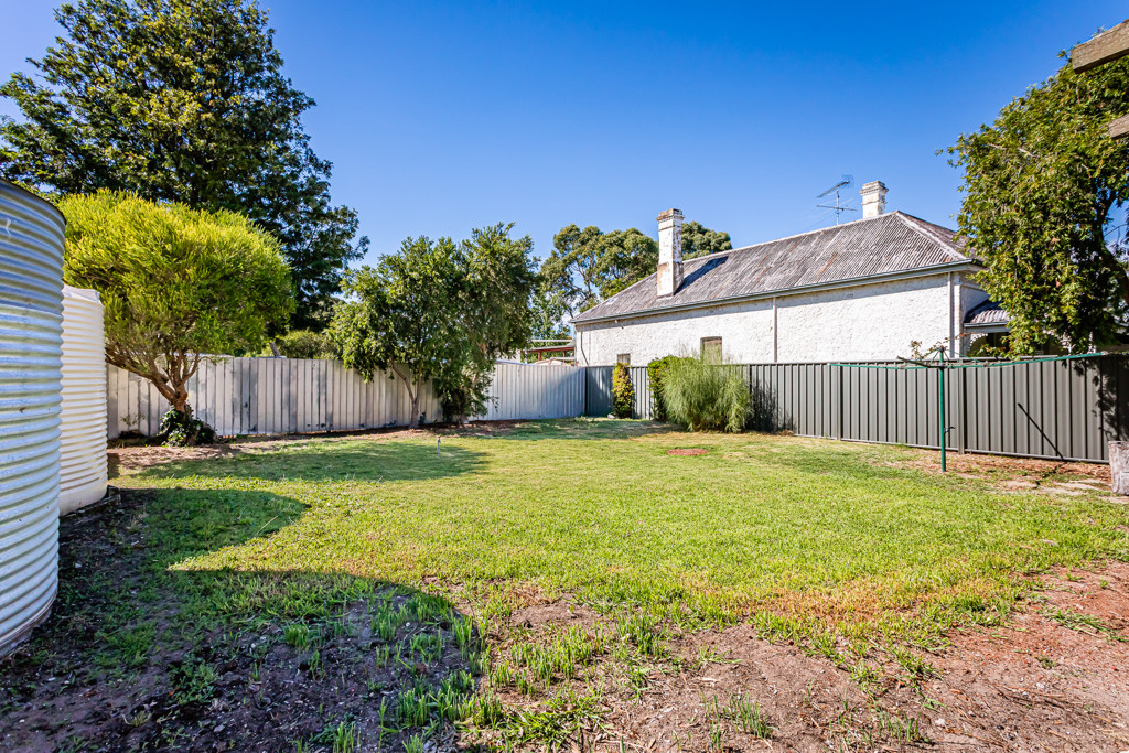 21 Sandstone Avenue, Naracoorte SA 5271