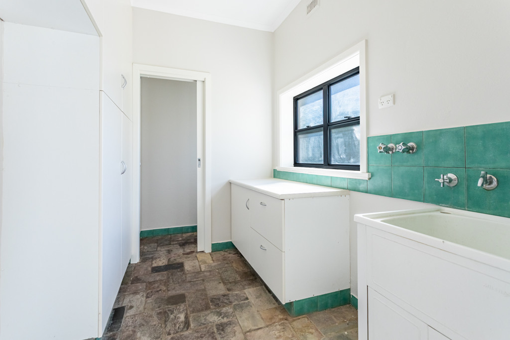 21 Sandstone Avenue, Naracoorte SA 5271