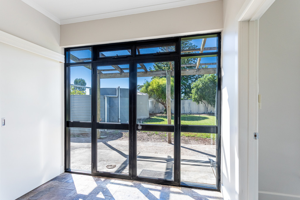 21 Sandstone Avenue, Naracoorte SA 5271