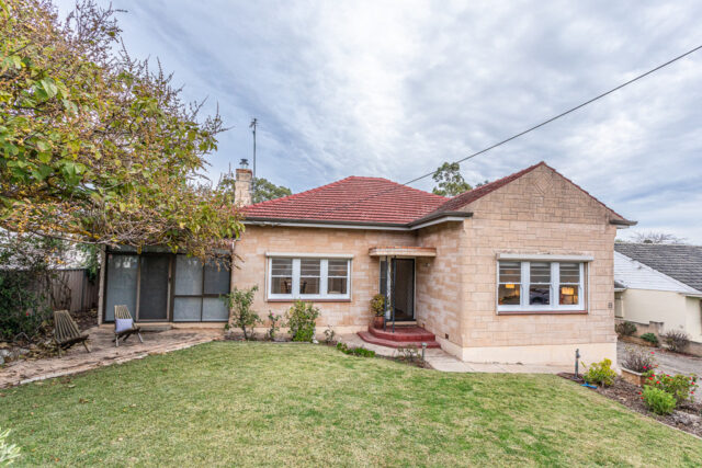 8 Adelaide Avenue, Naracoorte SA 5271