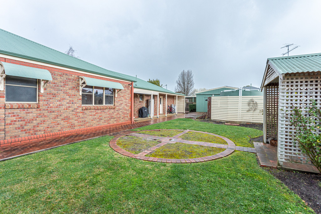 2-4 Miamba Close, Penola SA 5277