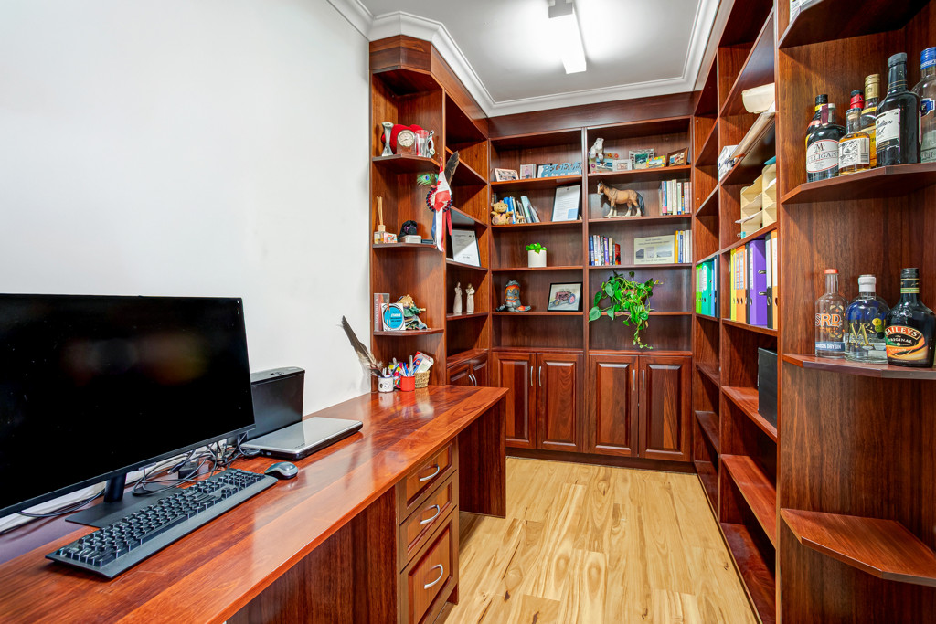 2-4 Miamba Close, Penola SA 5277
