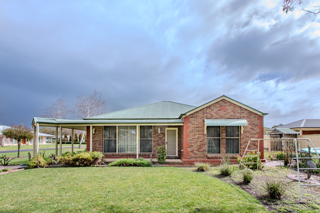 2-4 Miamba Close, Penola SA 5277