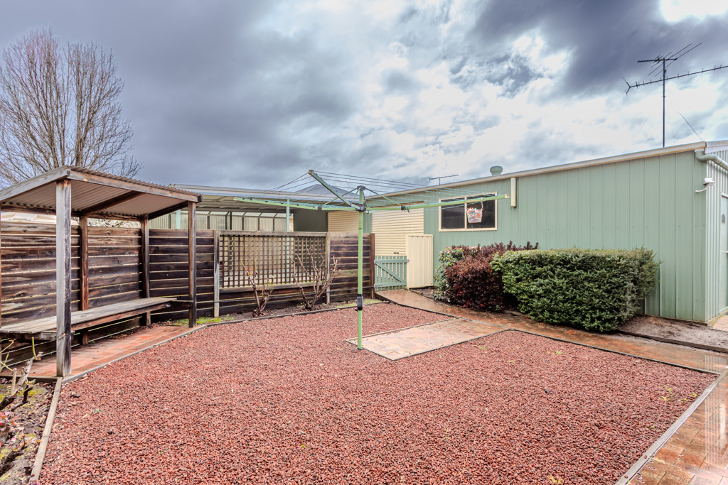 2-4 Miamba Close, Penola SA 5277
