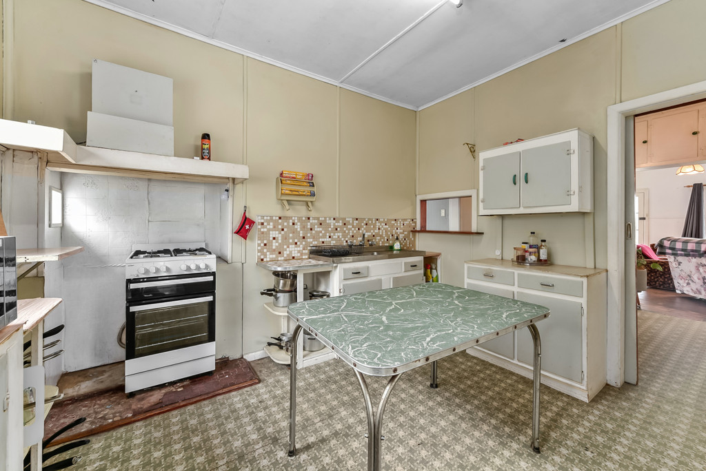 9 Lake Street, Edenhope VIC 3318