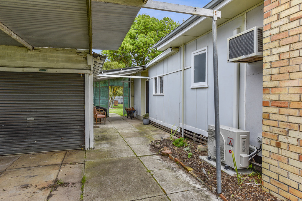 9 Lake Street, Edenhope VIC 3318