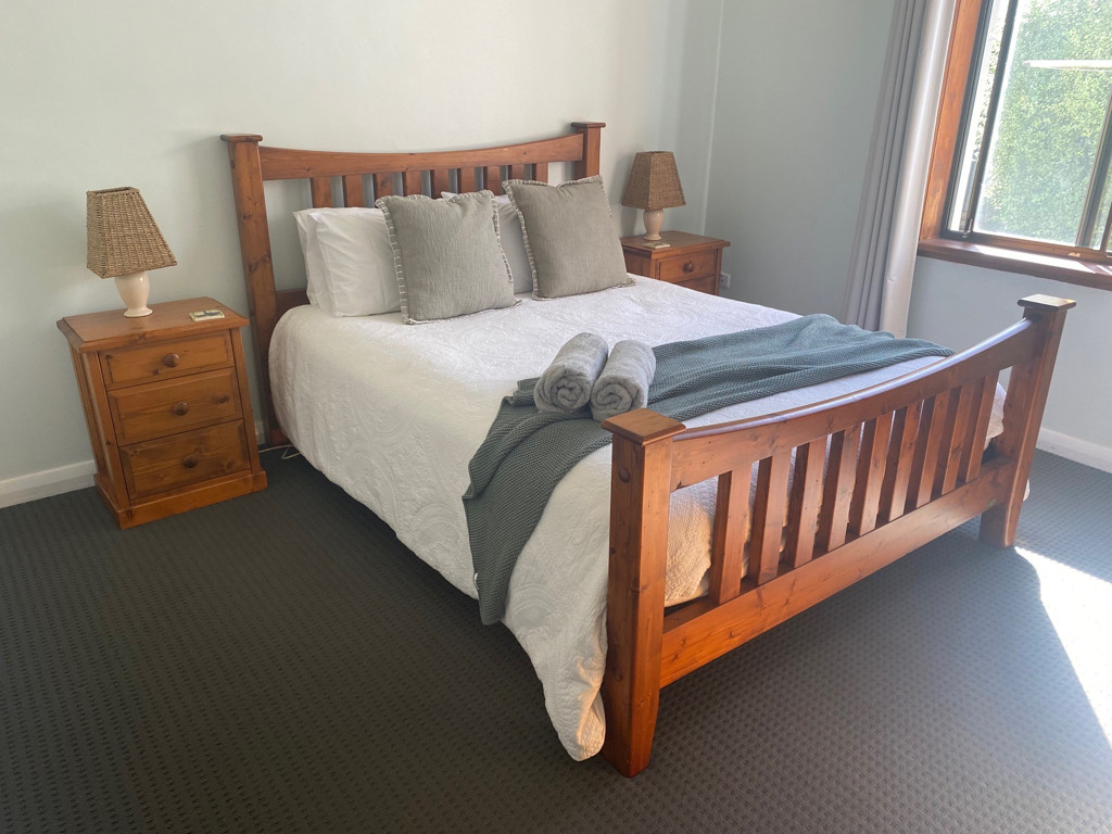 15 Young Street, Penola SA 5277