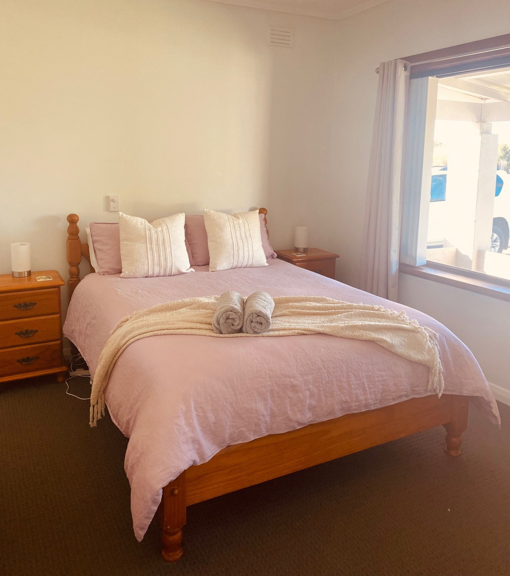 15 Young Street, Penola SA 5277