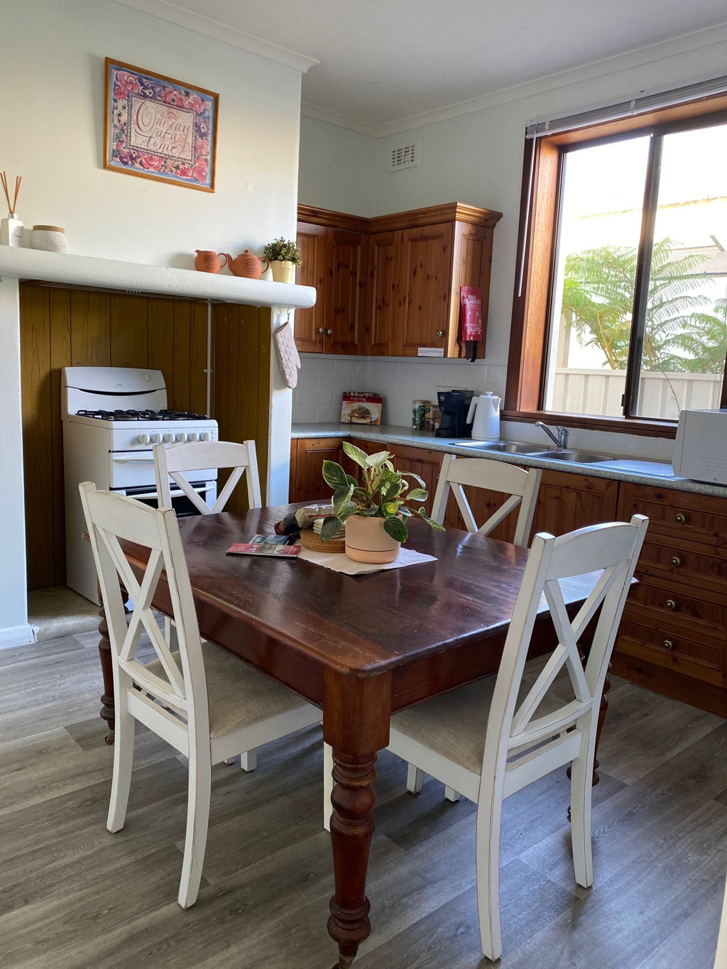 15 Young Street, Penola SA 5277