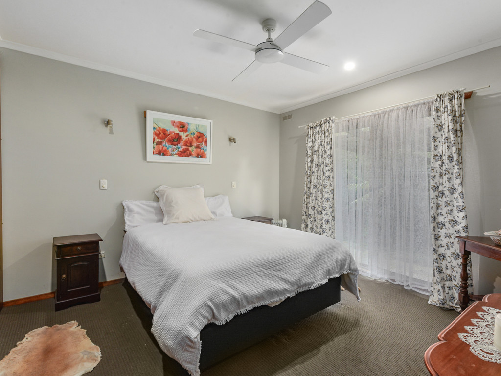 36 Wannon Avenue, Edenhope VIC 3318