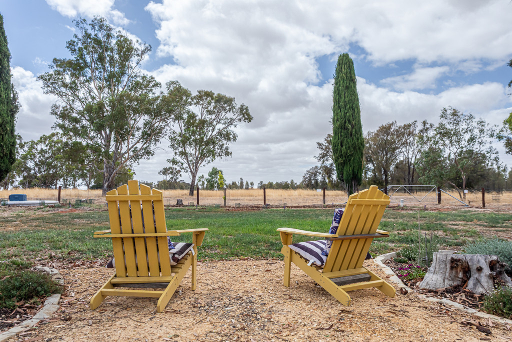 Lots 124 and 127 High Street, Frances SA 5262