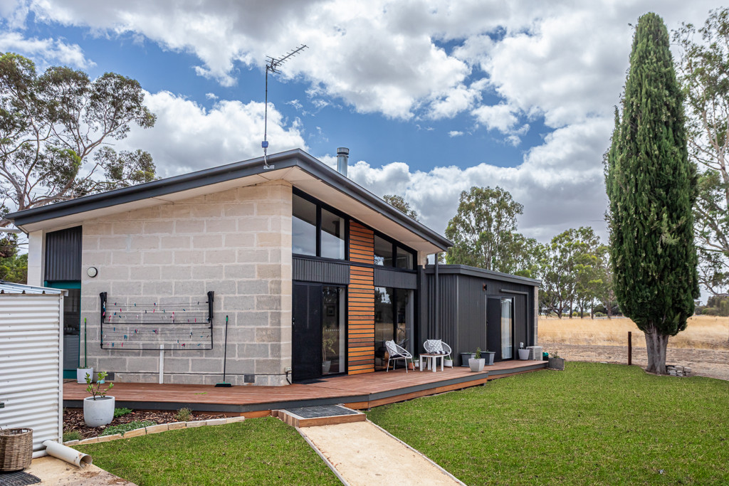 Lots 124 and 127 High Street, Frances SA 5262