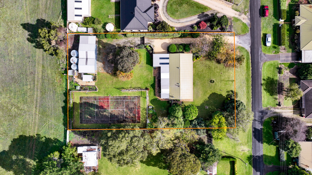 8 Julian Street West, Penola SA 5277