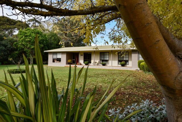 8 Julian Street West, Penola SA 5277