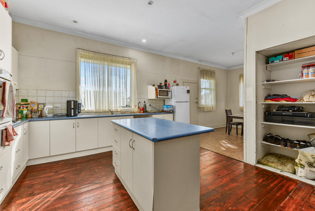 1 and 2/4 Portland Street, Penola SA 5277