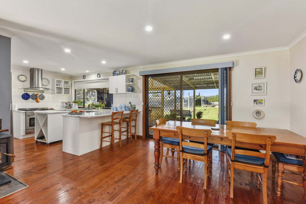 8 Julian Street West, Penola SA 5277