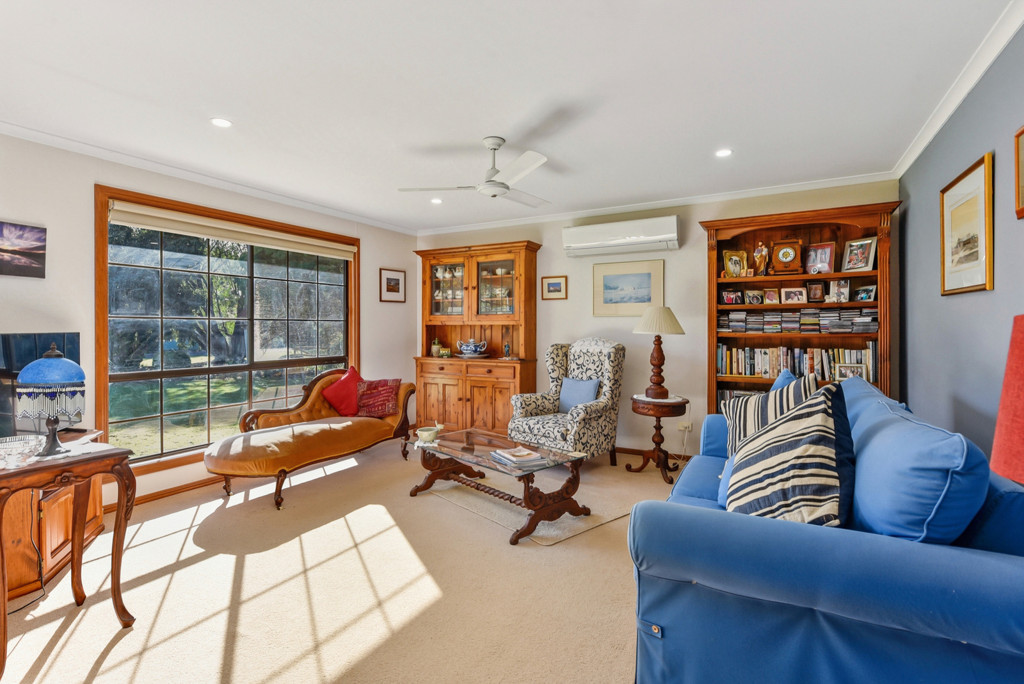 8 Julian Street West, Penola SA 5277
