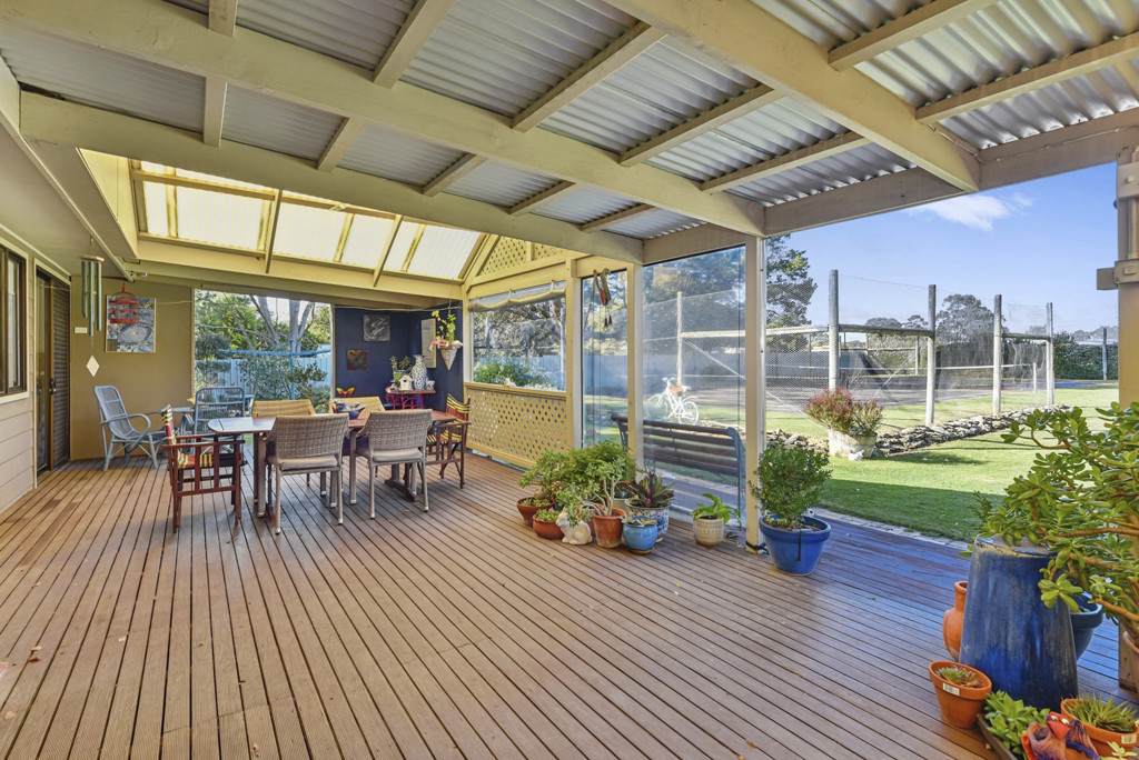 8 Julian Street West, Penola SA 5277