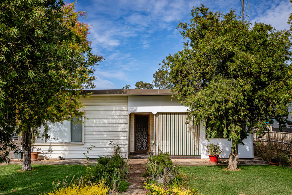 18 Corner Crescent, Naracoorte SA 5271