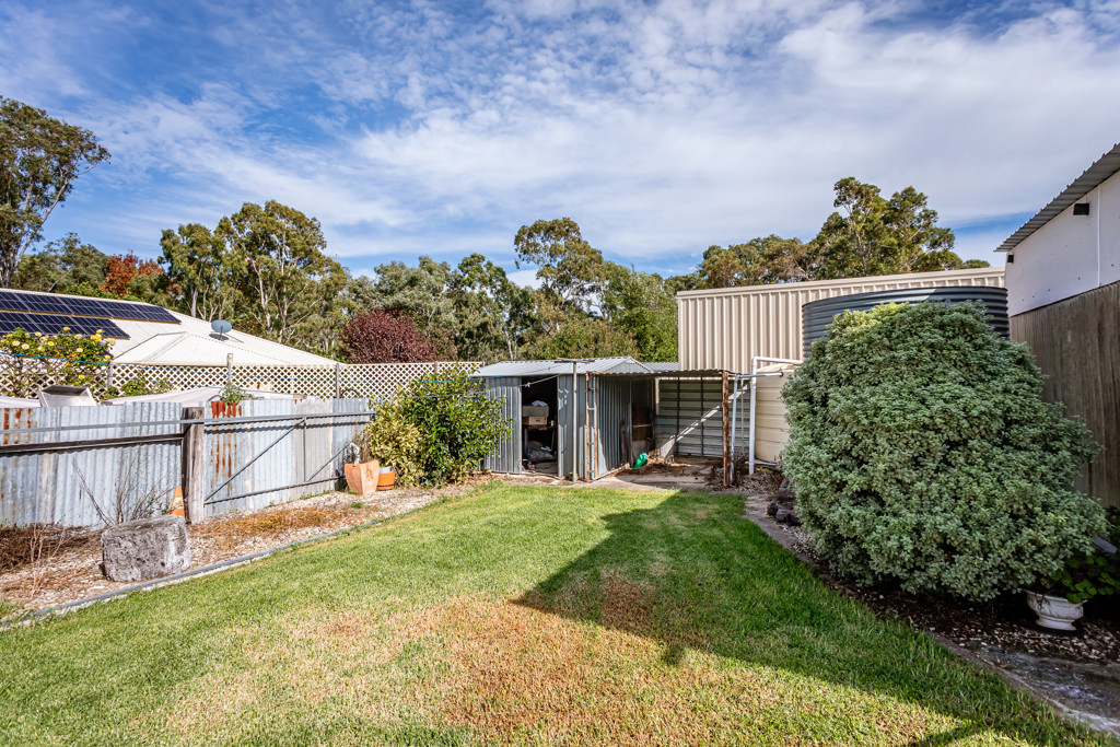 18 Corner Crescent, Naracoorte SA 5271