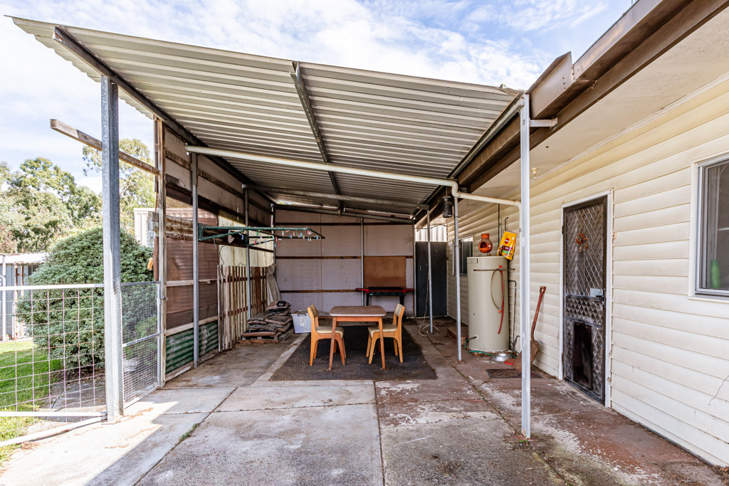 18 Corner Crescent, Naracoorte SA 5271