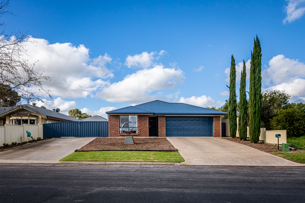 57 Grieve Avenue, Naracoorte SA 5271