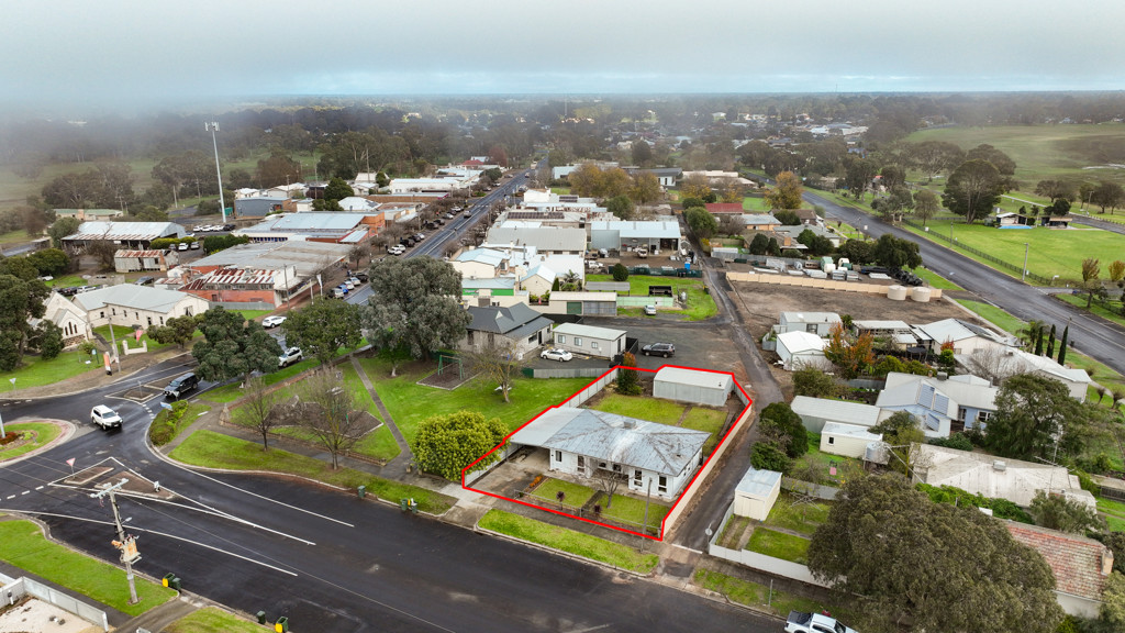 3 Wallace Street, Edenhope VIC 3318