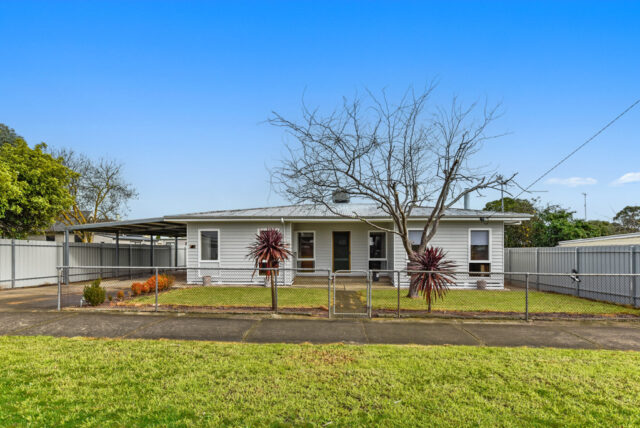 3 Wallace Street, Edenhope VIC 3318