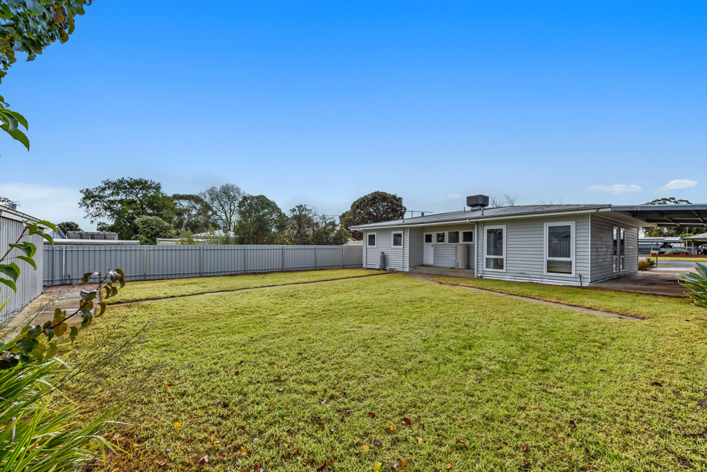 3 Wallace Street, Edenhope VIC 3318