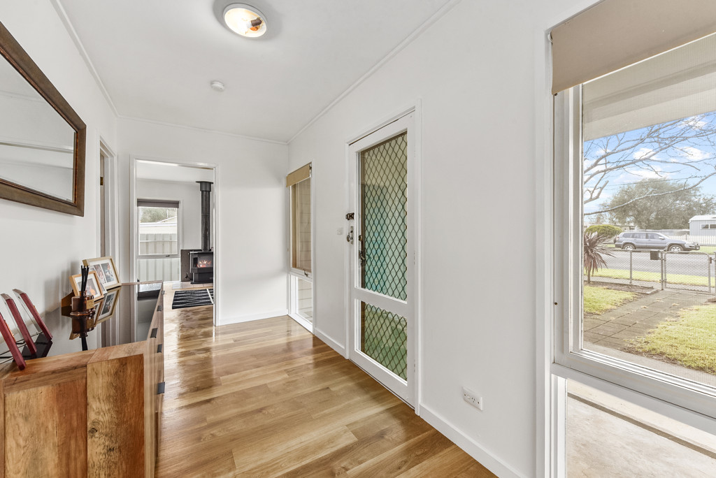 3 Wallace Street, Edenhope VIC 3318