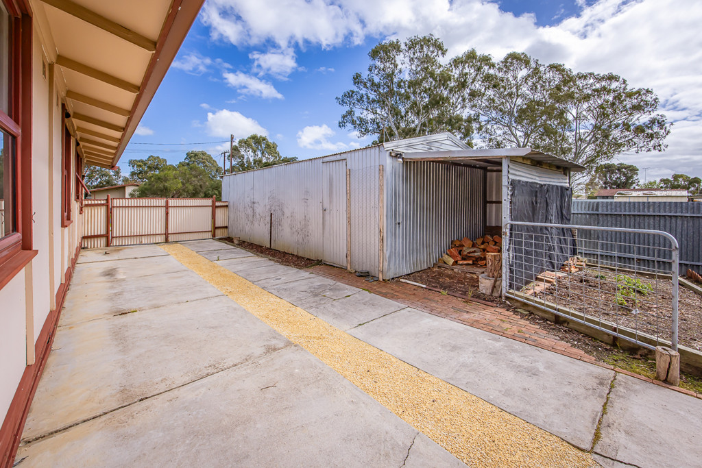 23 Thompson Street, Naracoorte SA 5271